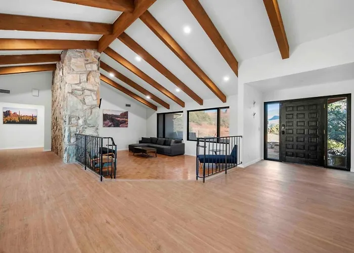 Unrivaled Views Large Uptown With Swimspa And Sauna Holiday home Sedona