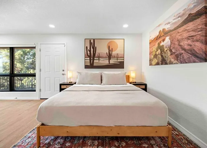 Unrivaled Views Large Uptown With Swimspa And Sauna Holiday home *