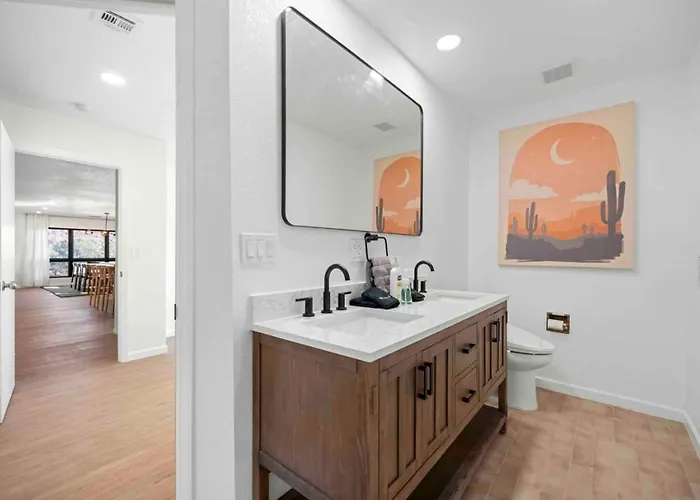 Holiday home Unrivaled Views Large Uptown With Swimspa And Sauna Sedona