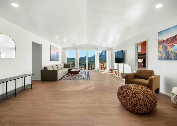 Unrivaled Views Large Uptown With Swimspa And Sauna Sedona
