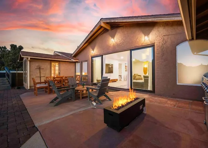 Unrivaled Views Large Uptown With Swimspa And Sauna Holiday home