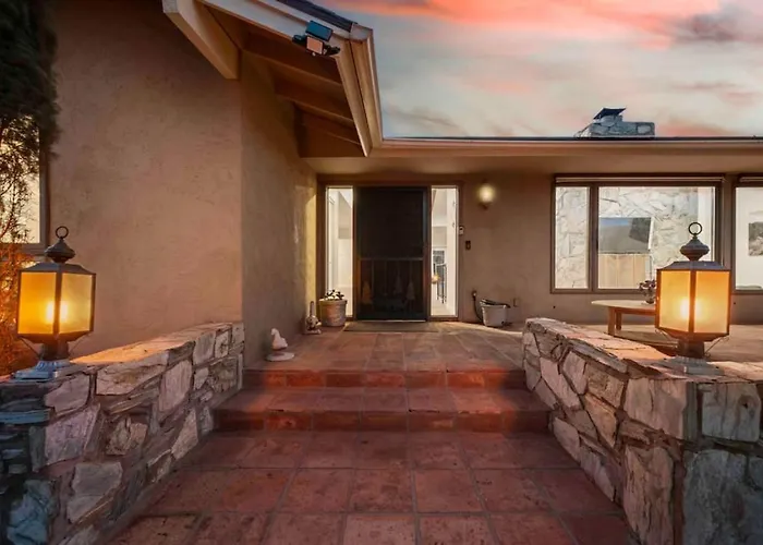 Unrivaled Views Large Uptown With Swimspa And Sauna Holiday home *